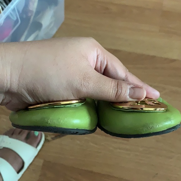 COPY - COPY - Green Tory Burch reva ballet flats - Picture 4 of 4